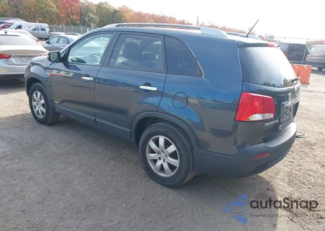 2012 Kia Sorento Lx z USA, uszkodzony, nr VIN 5XYKTDA61CG188262